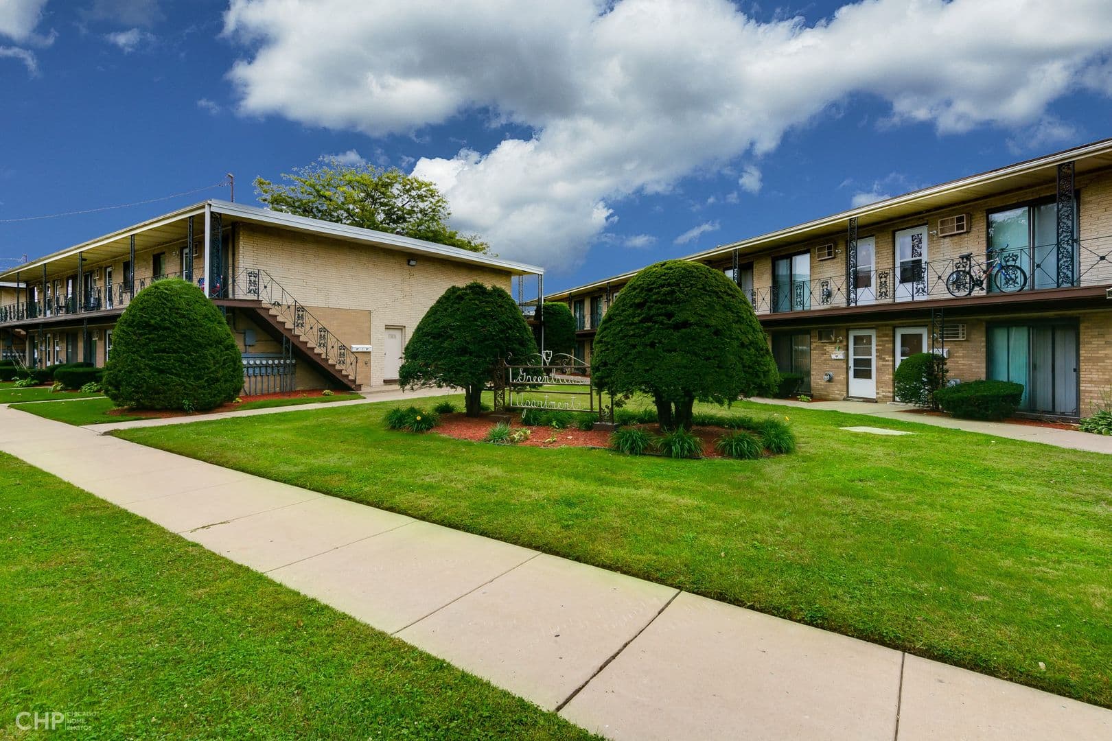 Hammond Apartment: 3510 173rd Street