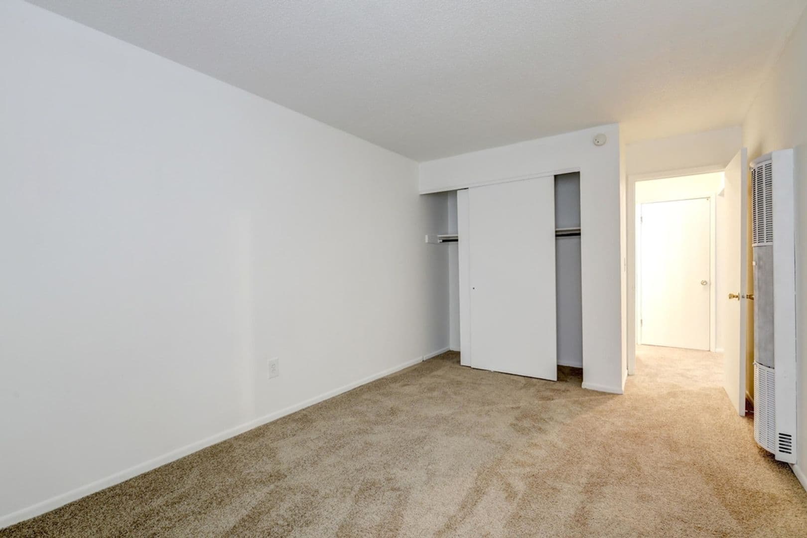 Champaign Apartment: 2000 N. Mattis Avenue