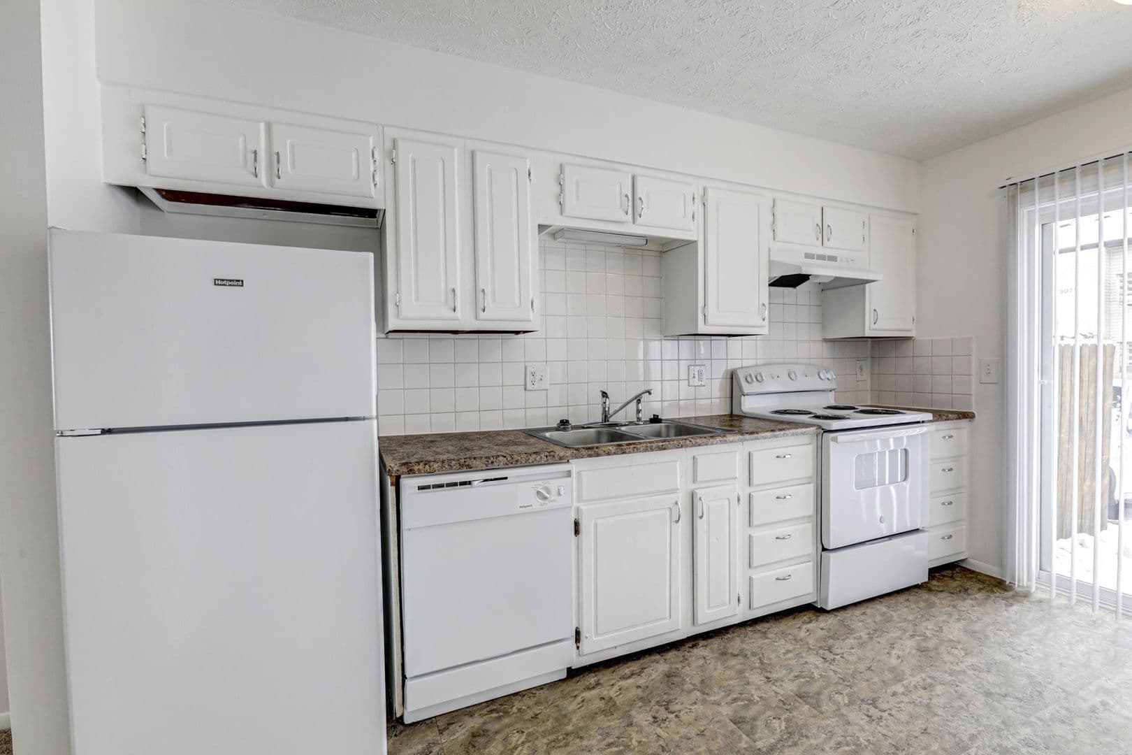 Bloomington Apartment: 1301 1/2 N. Hershey Road