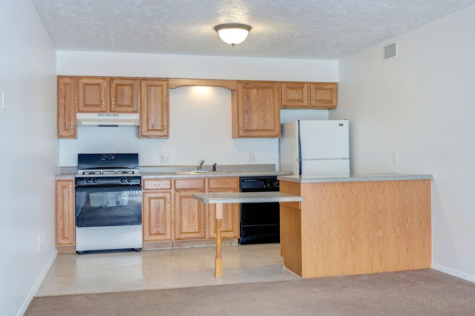 Bloomington Apartment: 1706 Springfield Road