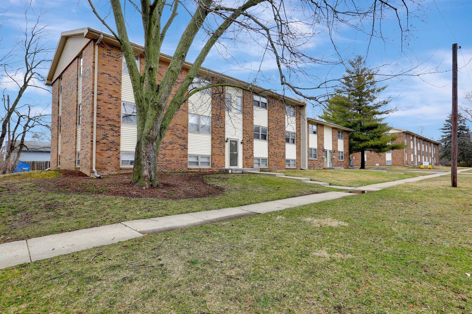 Bloomington Apartment: 1410 Croxton Avenue