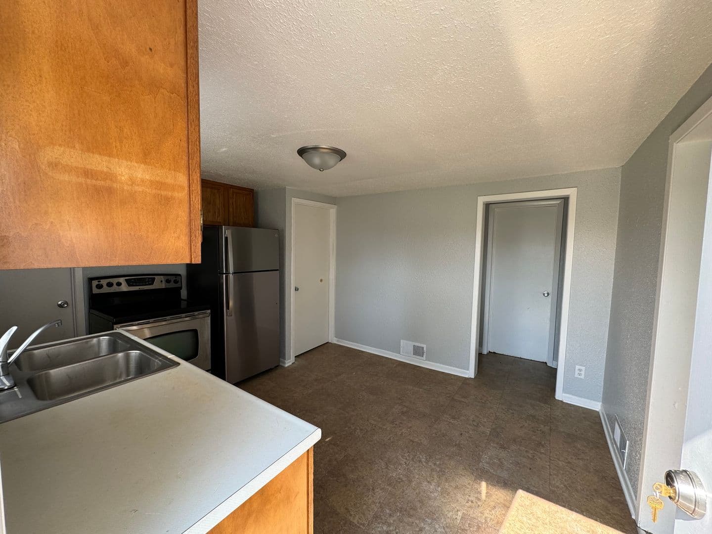 Bettendorf House: 3203 Central Avenue