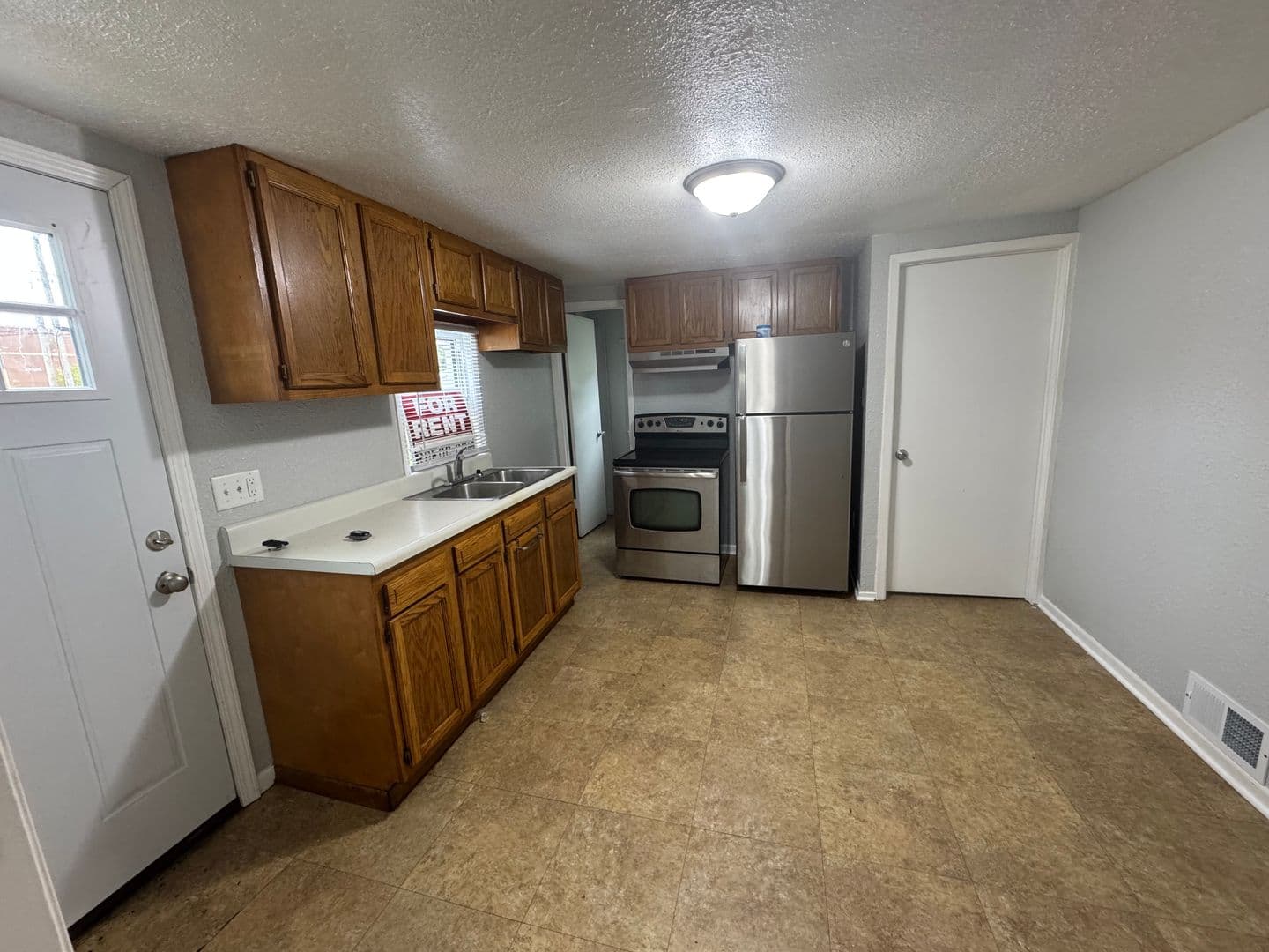 Bettendorf House: 3203 Central Avenue