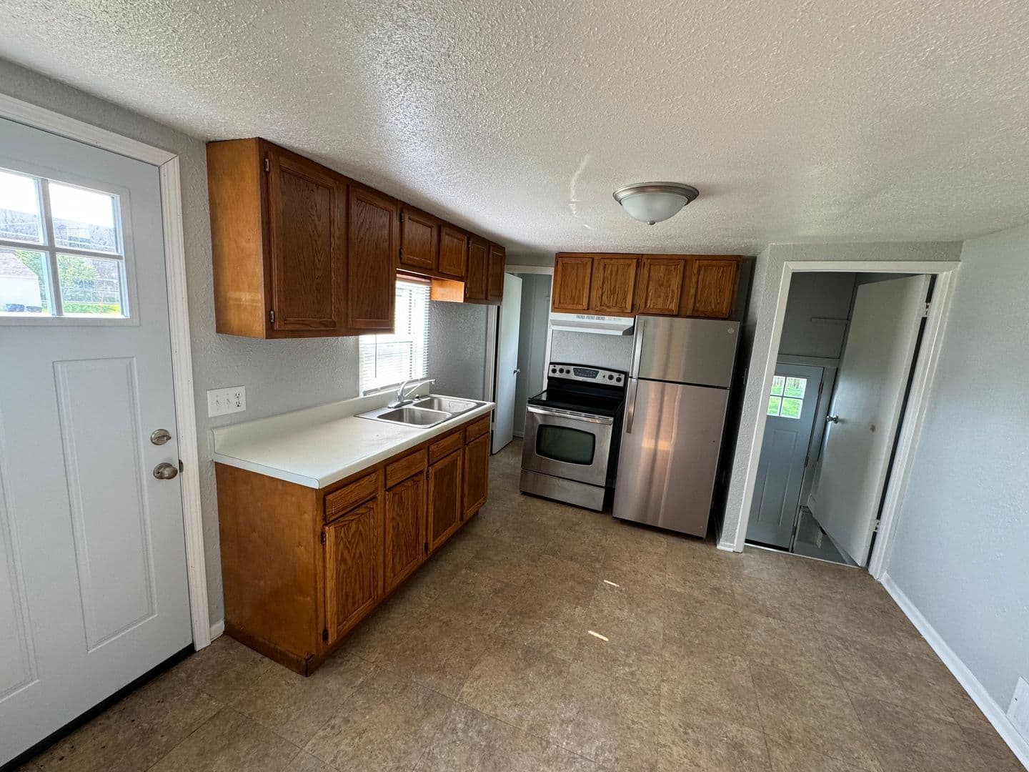 Bettendorf House: 3203 Central Avenue