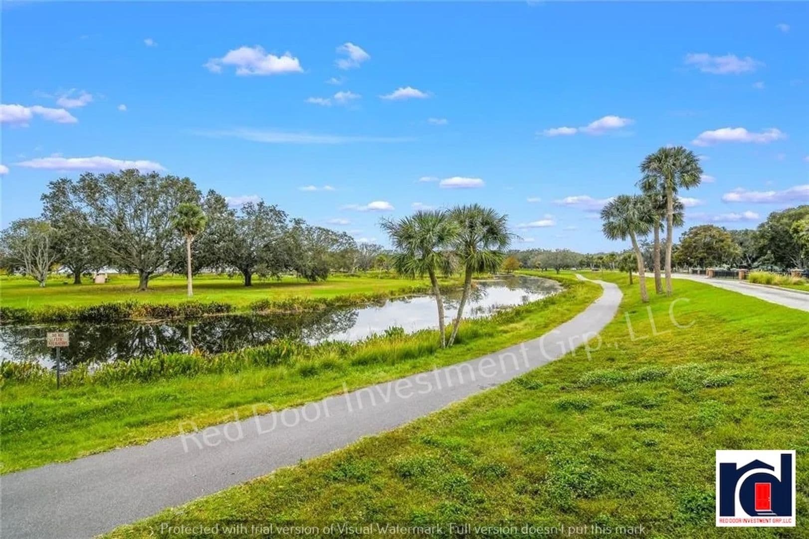 Leesburg Condo: 706 West Dixie Avenue