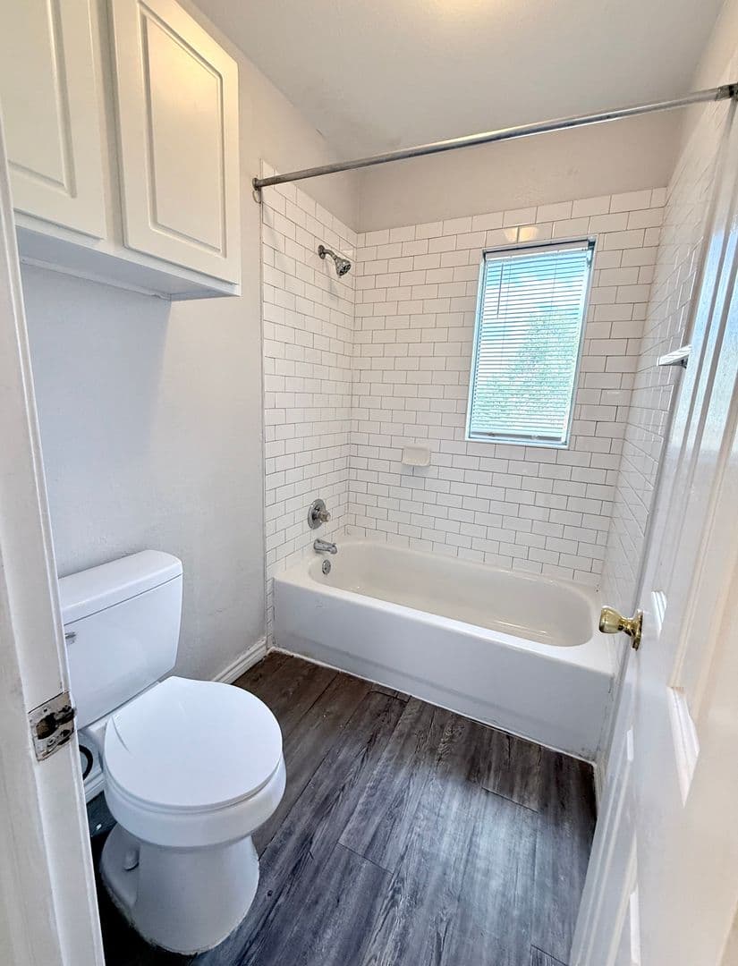 Oklahoma City Apartment: 847 East Dr