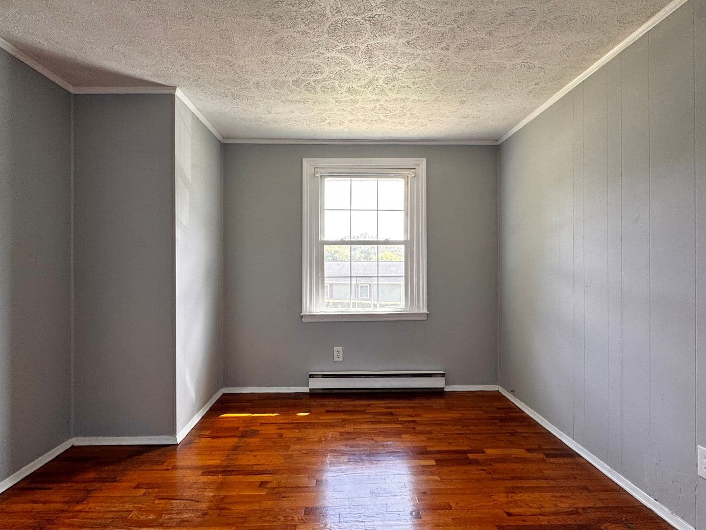 Charlottesville Apartment: 1504 6th St. SE