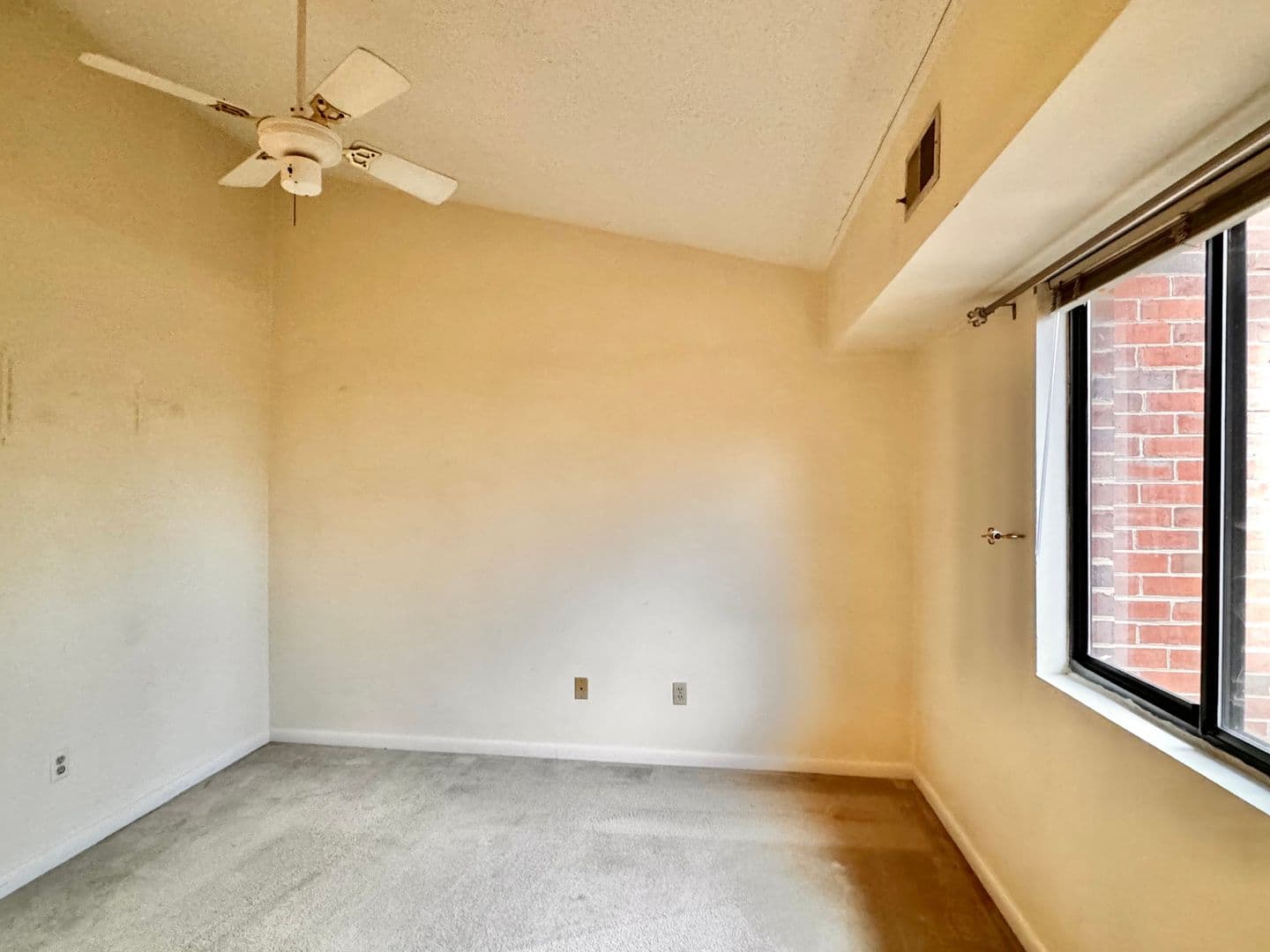 Charlottesville Condo: 125 Turtle Creek Rd. - Apt. 11