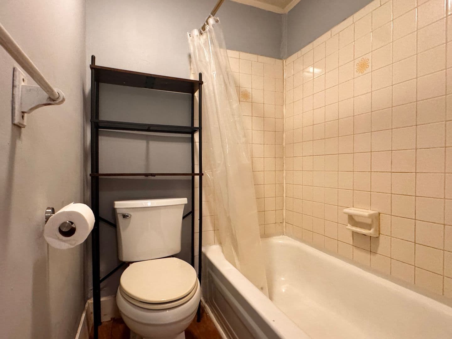 Charlottesville Apartment: 1504 6th St. SE