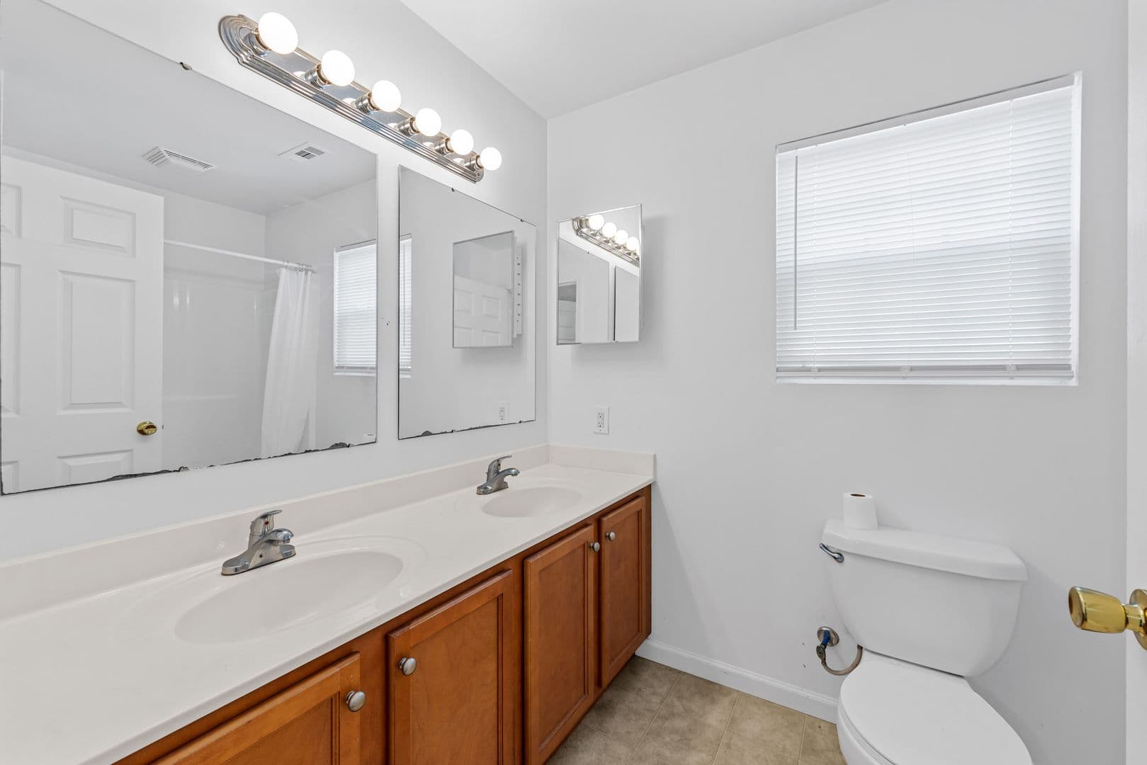 Charlottesville Apartment: 111 Montpelier St.