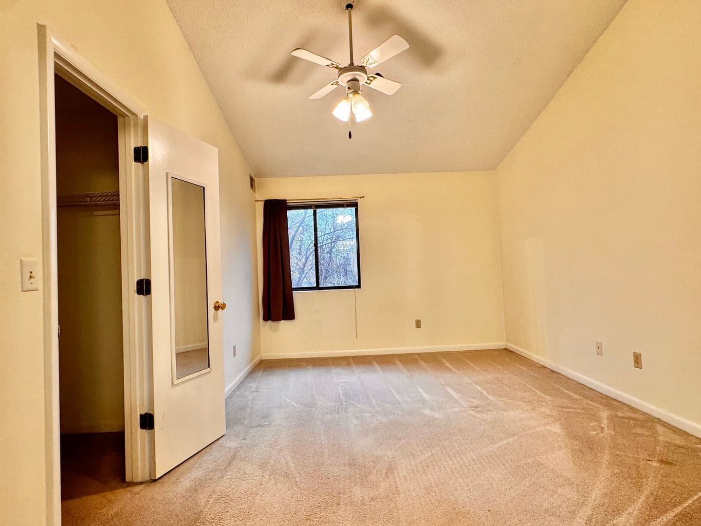 Charlottesville Condo: 125 Turtle Creek Rd. - Apt. 11