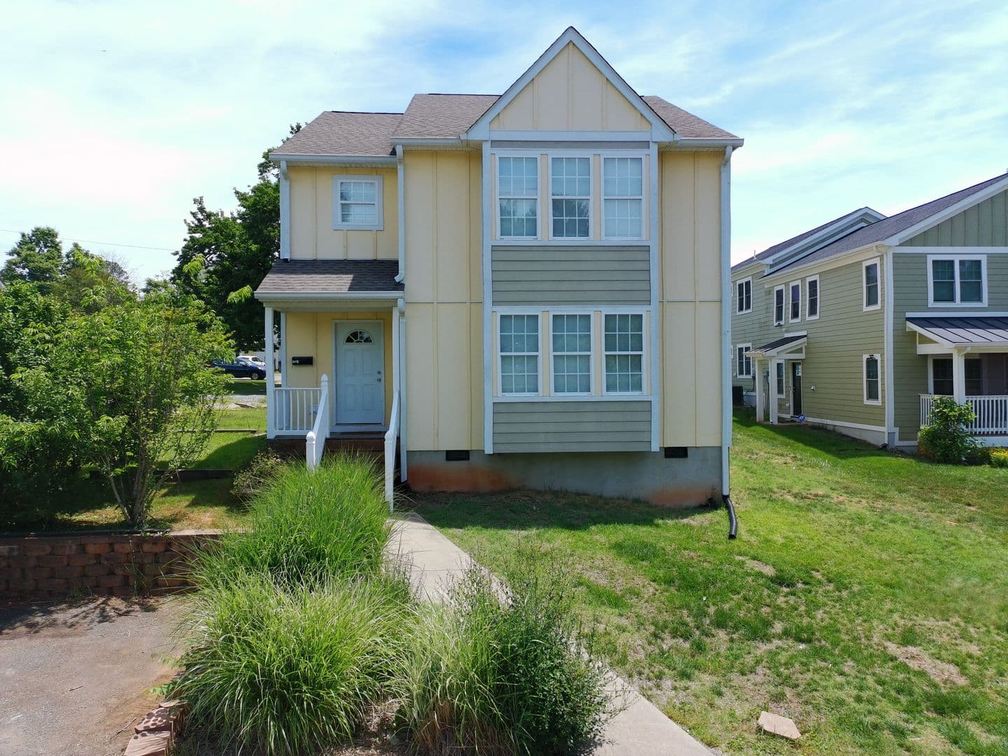 Charlottesville Apartment: 111 Montpelier St.