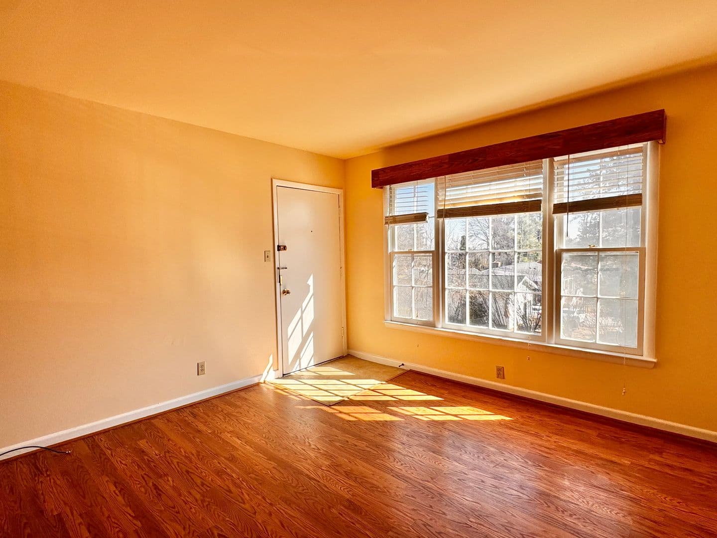Charlottesville Condo: 2527 Hydraulic Rd.