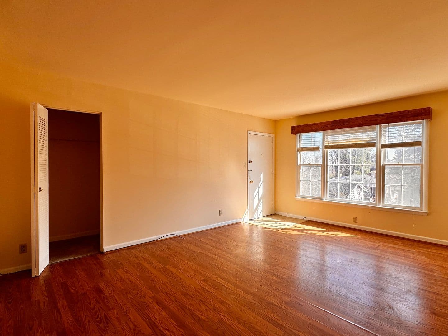 Charlottesville Condo: 2527 Hydraulic Rd.