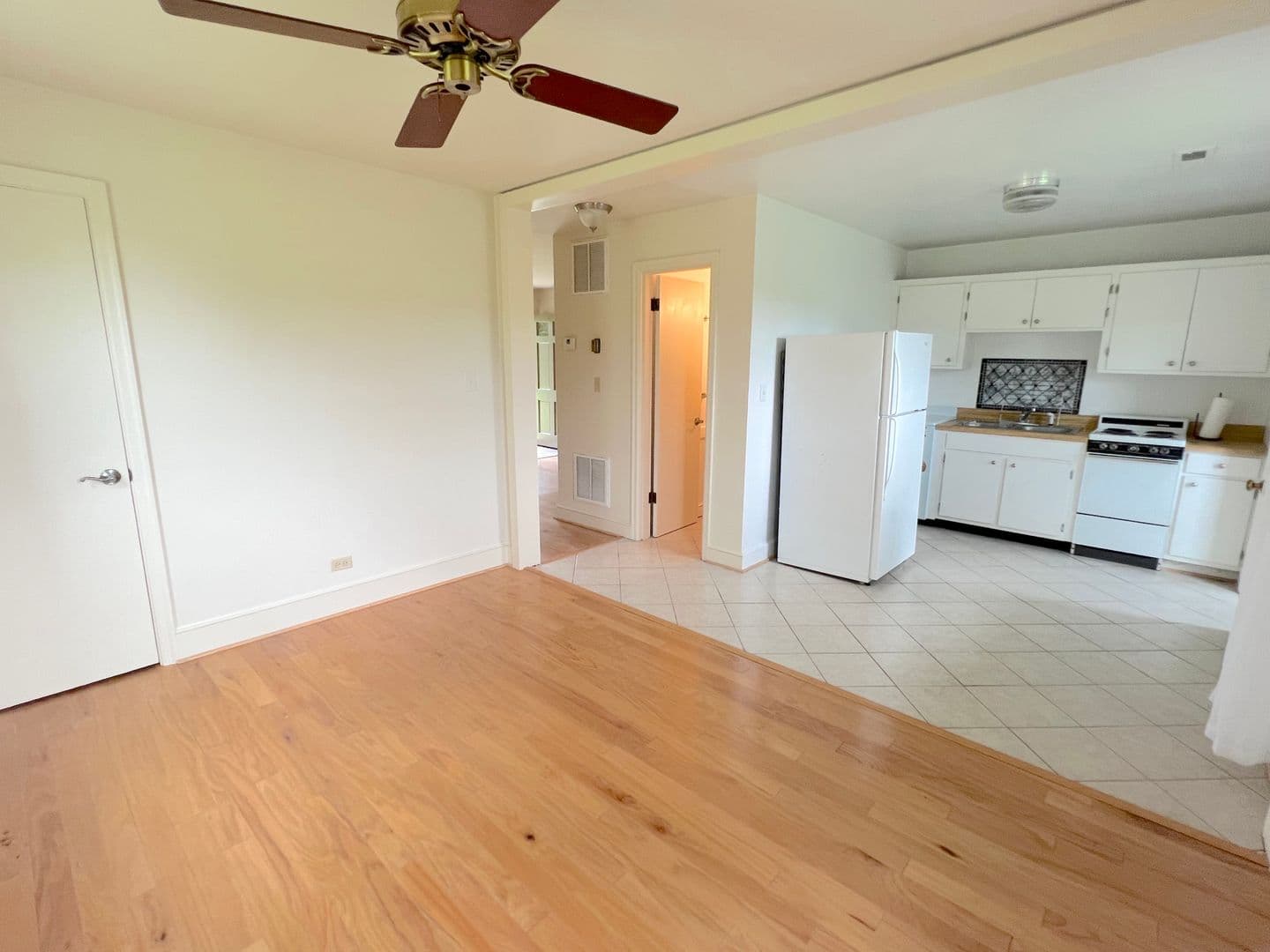 North Garden Apartment: Bonny View Lane