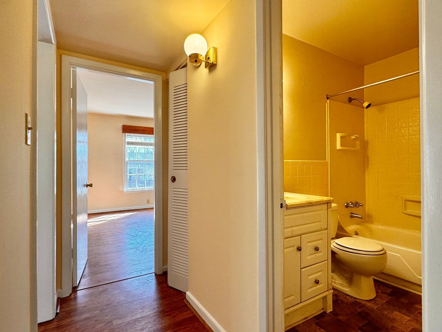 Charlottesville Condo: 2527 Hydraulic Rd.