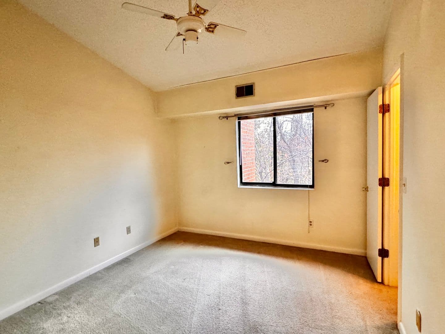 Charlottesville Condo: 125 Turtle Creek Rd. - Apt. 11