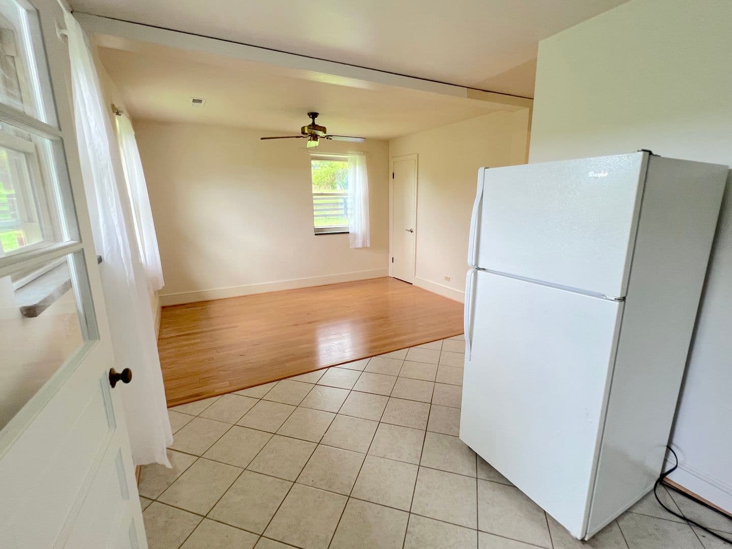 North Garden Apartment: Bonny View Lane