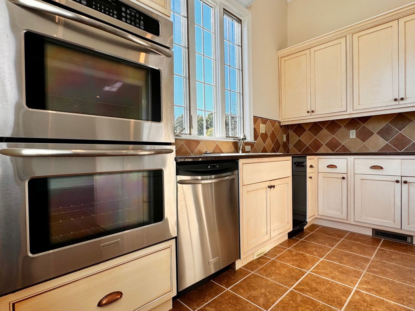 North Garden House: 3834 Thomas Dairy Lane.