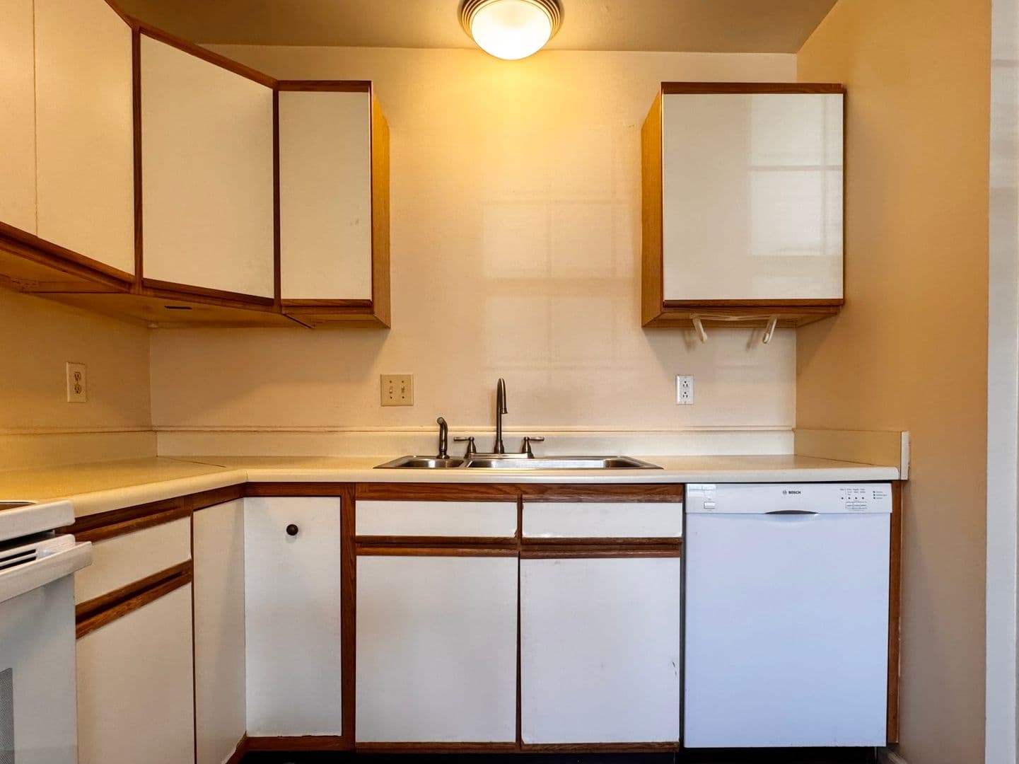 Charlottesville Townhome: 1176 Rose Arbor Ct.