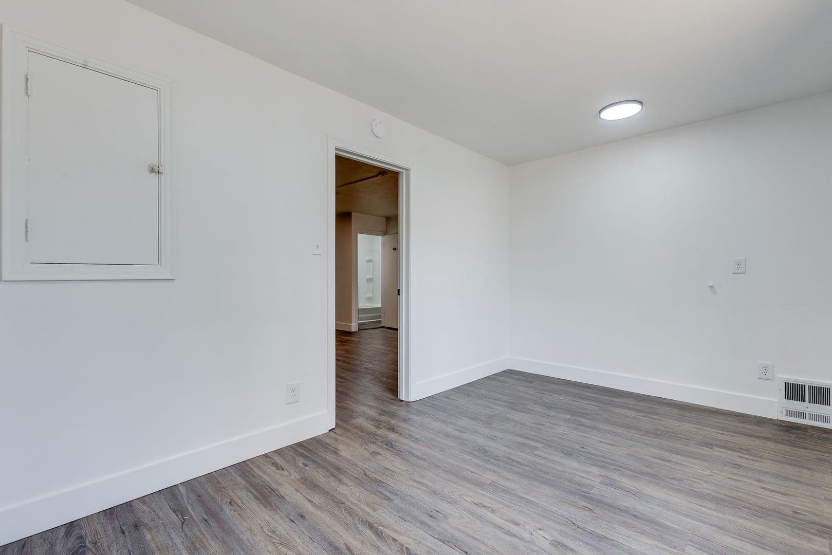 Pittsburgh Apartment: 732 E Warrington Ave