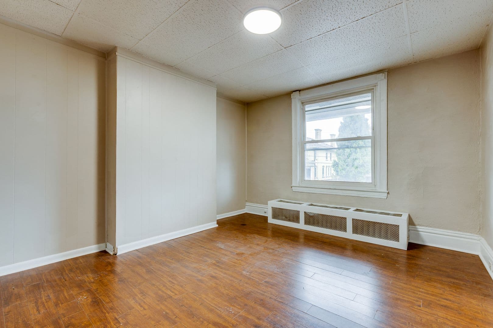 Pittsburgh House: 415 Edgemont St
