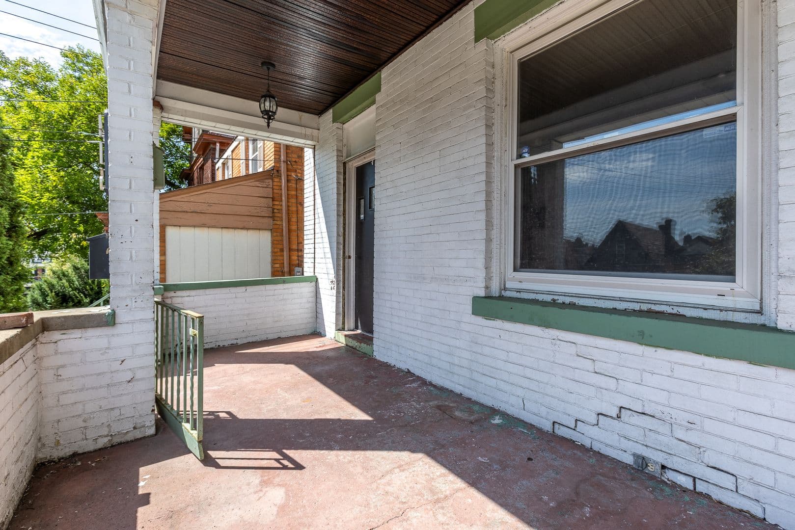 Pittsburgh House: 415 Edgemont St