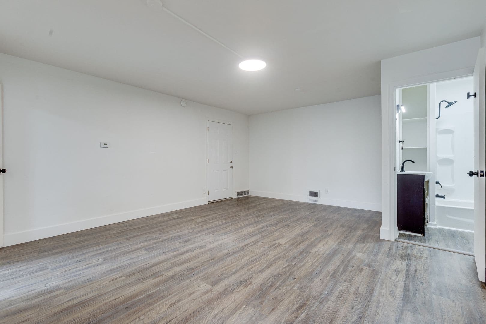 Pittsburgh Apartment: 732 E Warrington Ave
