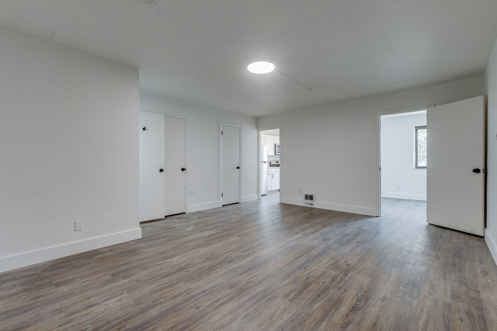 Pittsburgh Apartment: 732 E Warrington Ave