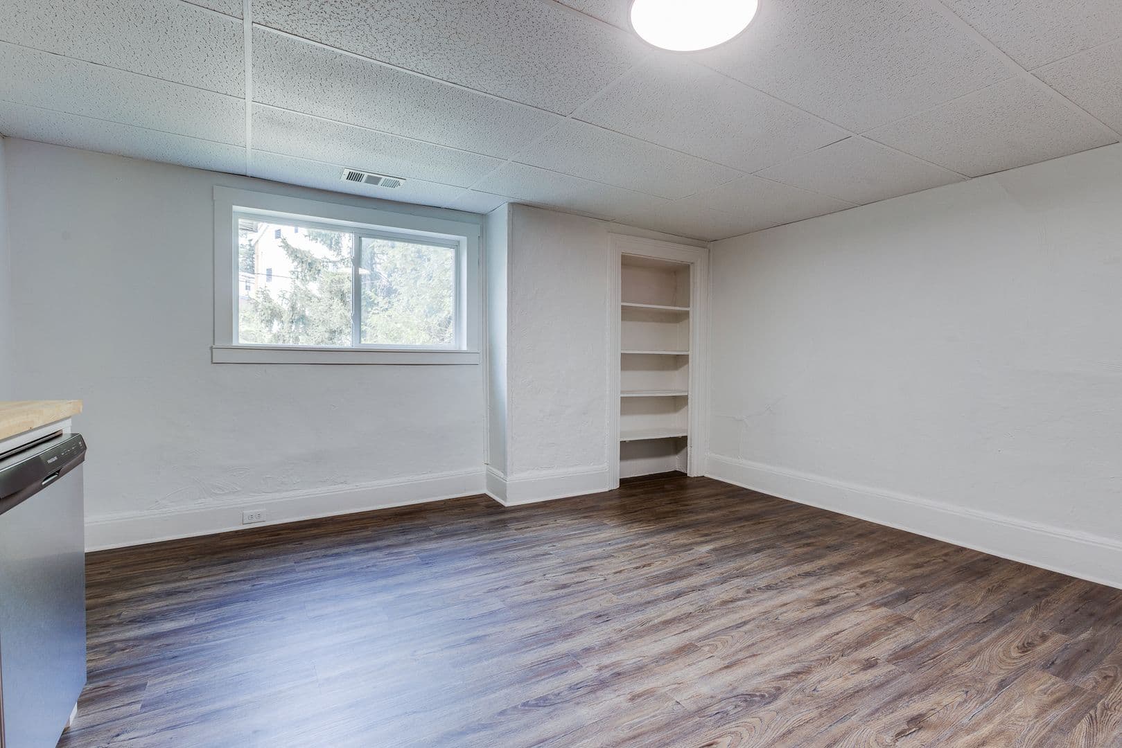 Pittsburgh Apartment: 35 Mt Oliver St