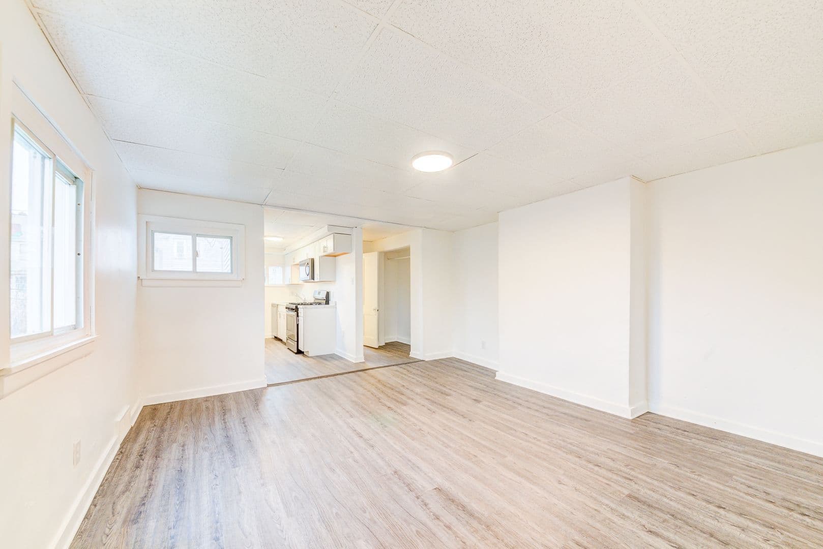 Pittsburgh Apartment: 615 E Warrington Ave