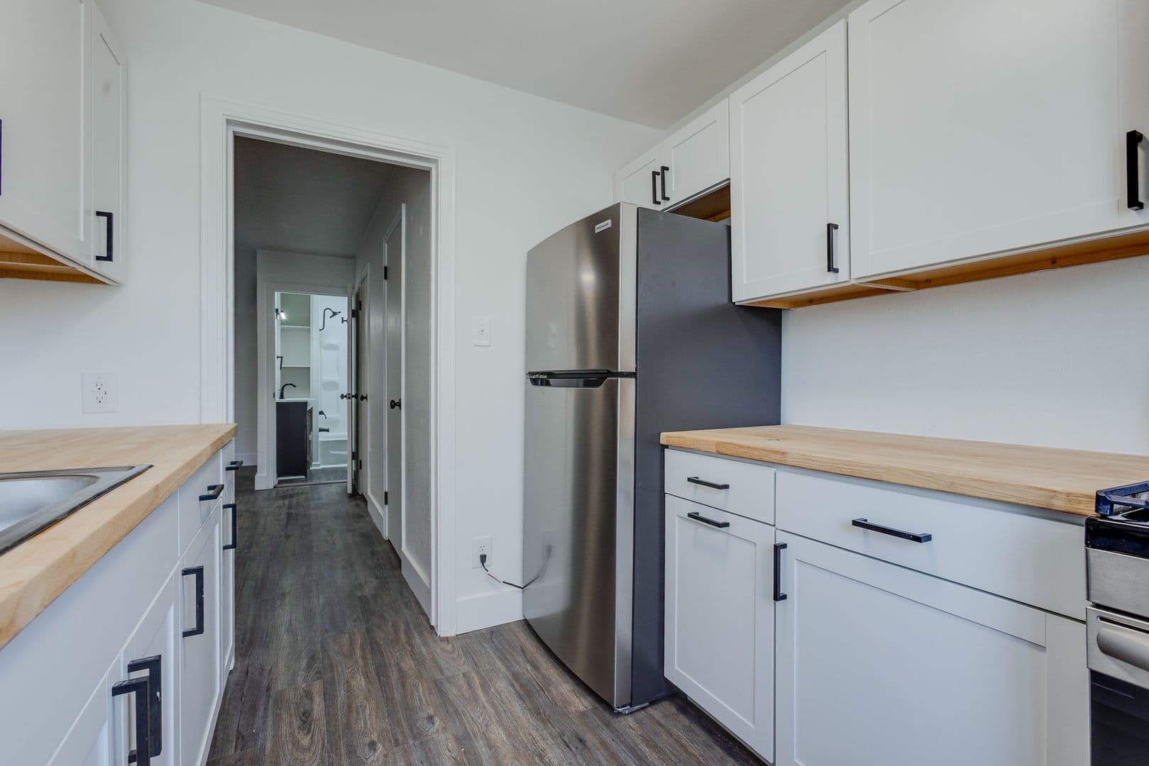 Pittsburgh Apartment: 732 E Warrington Ave