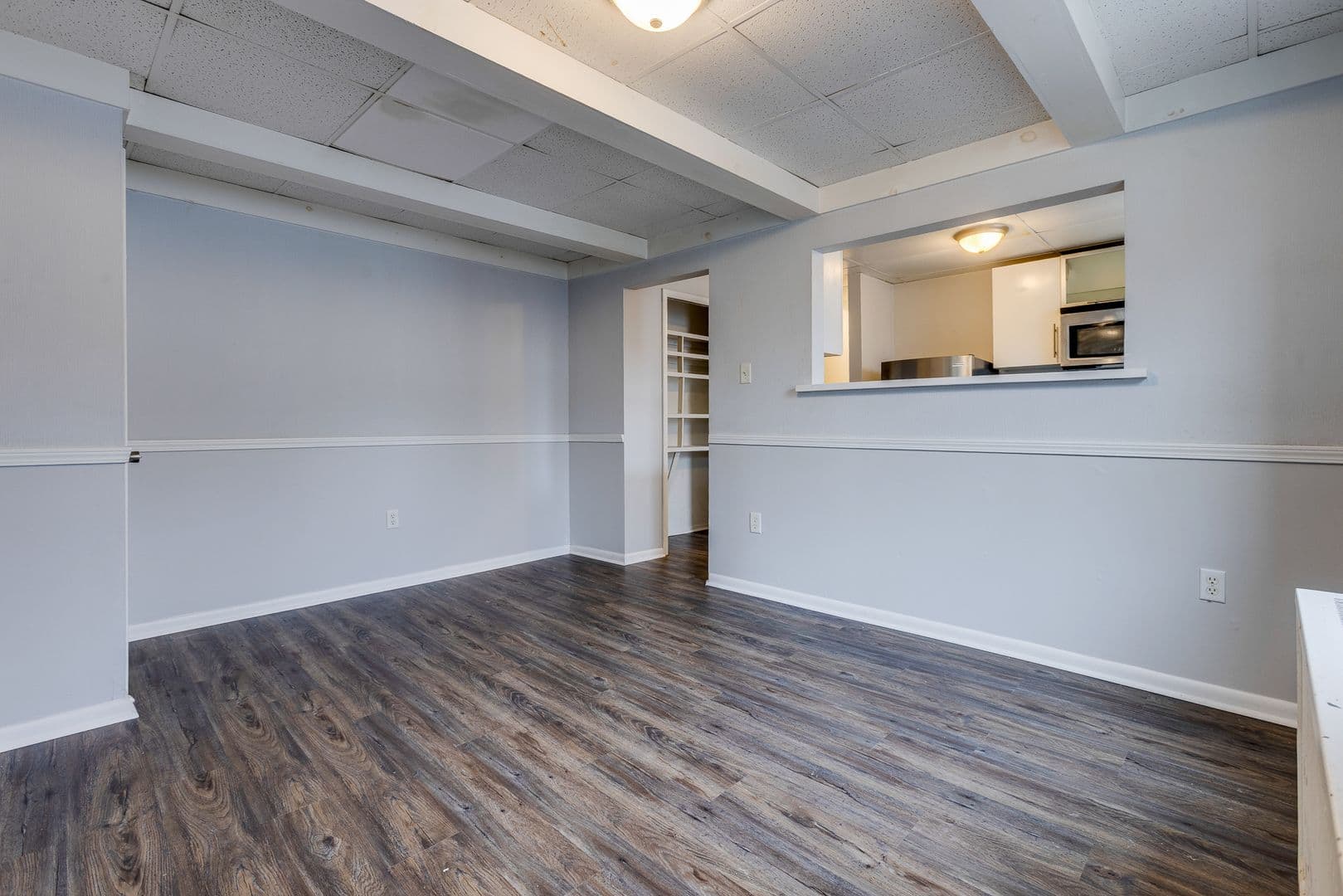 Pittsburgh Apartment: 2300 Arlington Ave