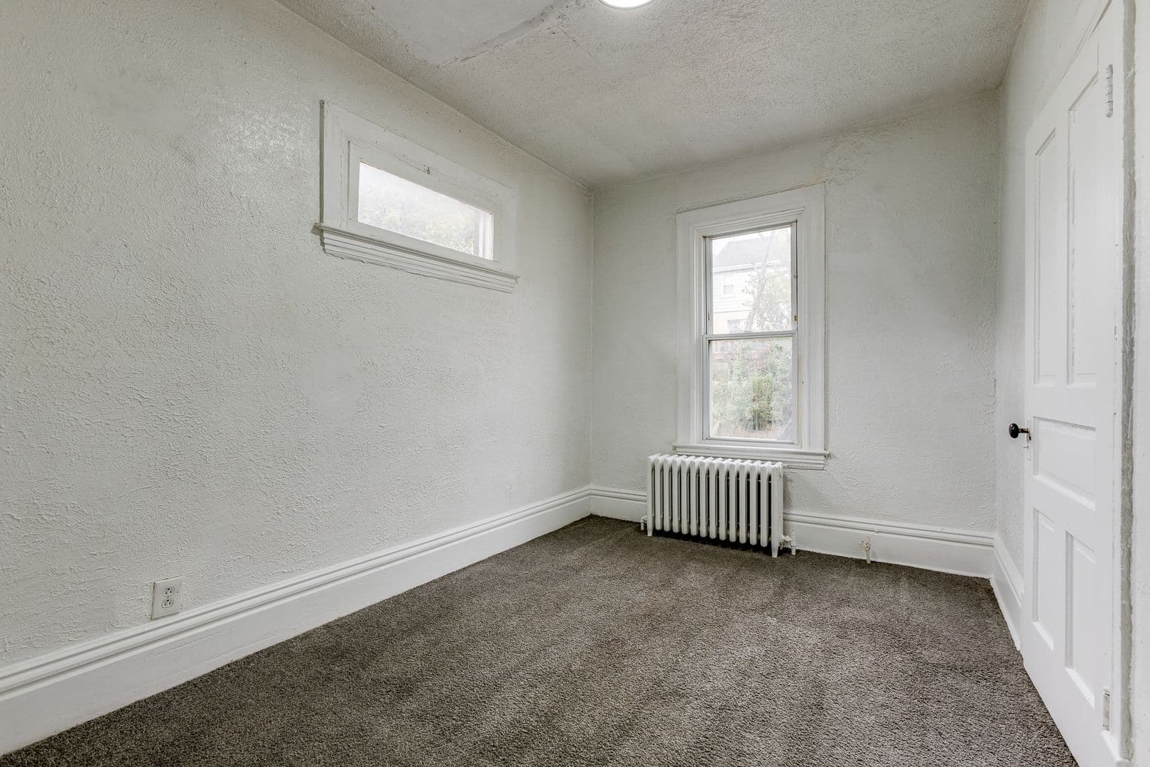 Pittsburgh House: 415 Edgemont St