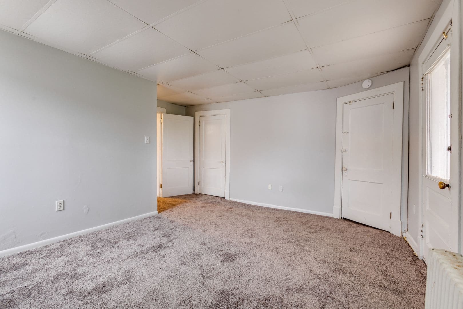 Pittsburgh Apartment: 2300 Arlington Ave