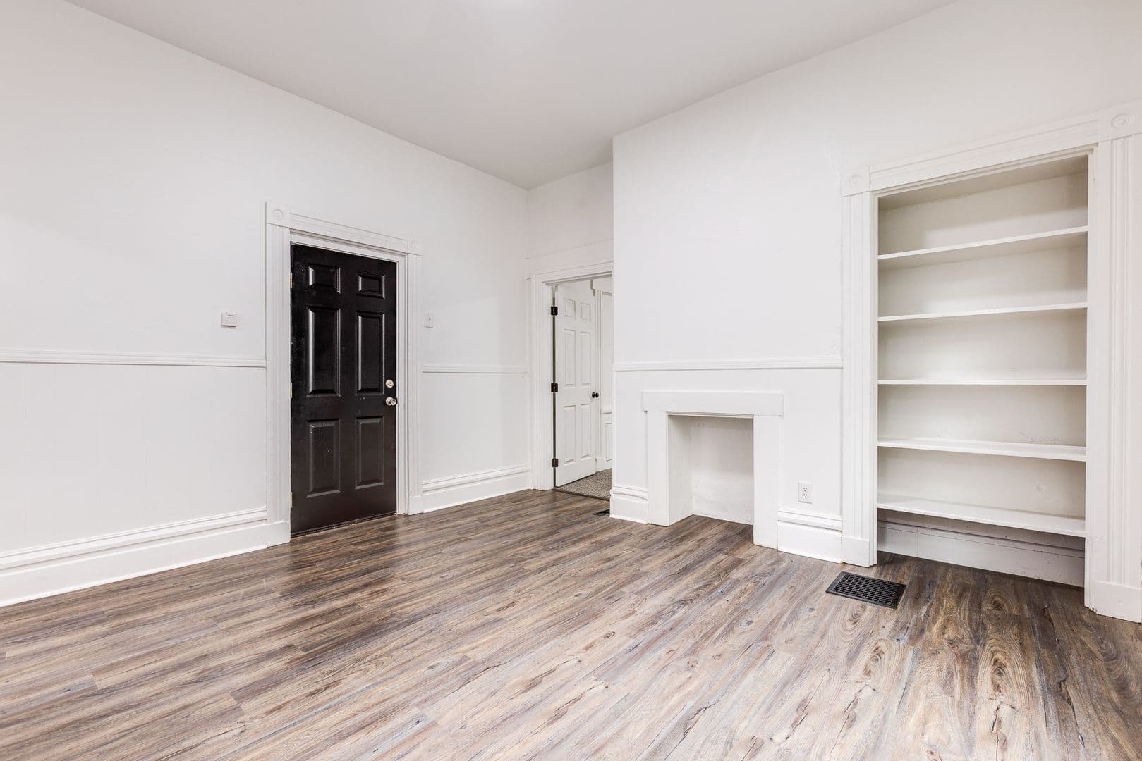 Pittsburgh Apartment: 240 Hazelwood Ave