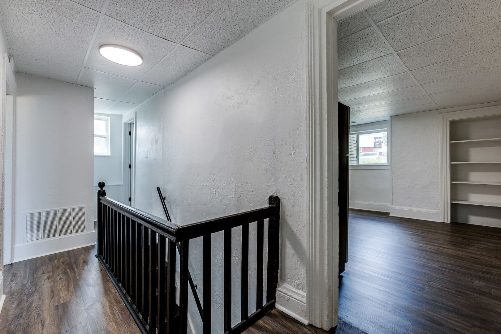 Pittsburgh Apartment: 35 Mt Oliver St