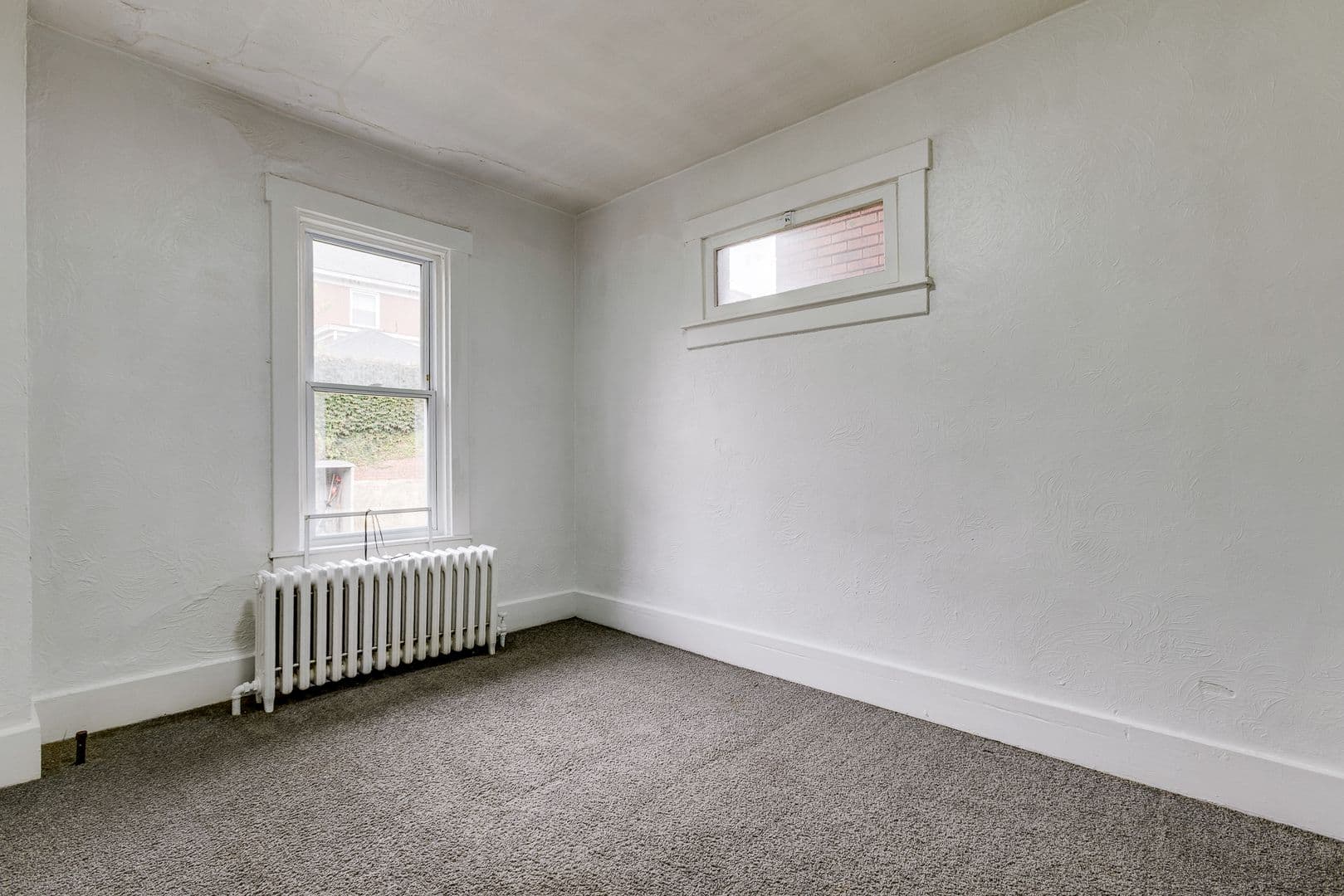 Pittsburgh House: 415 Edgemont St