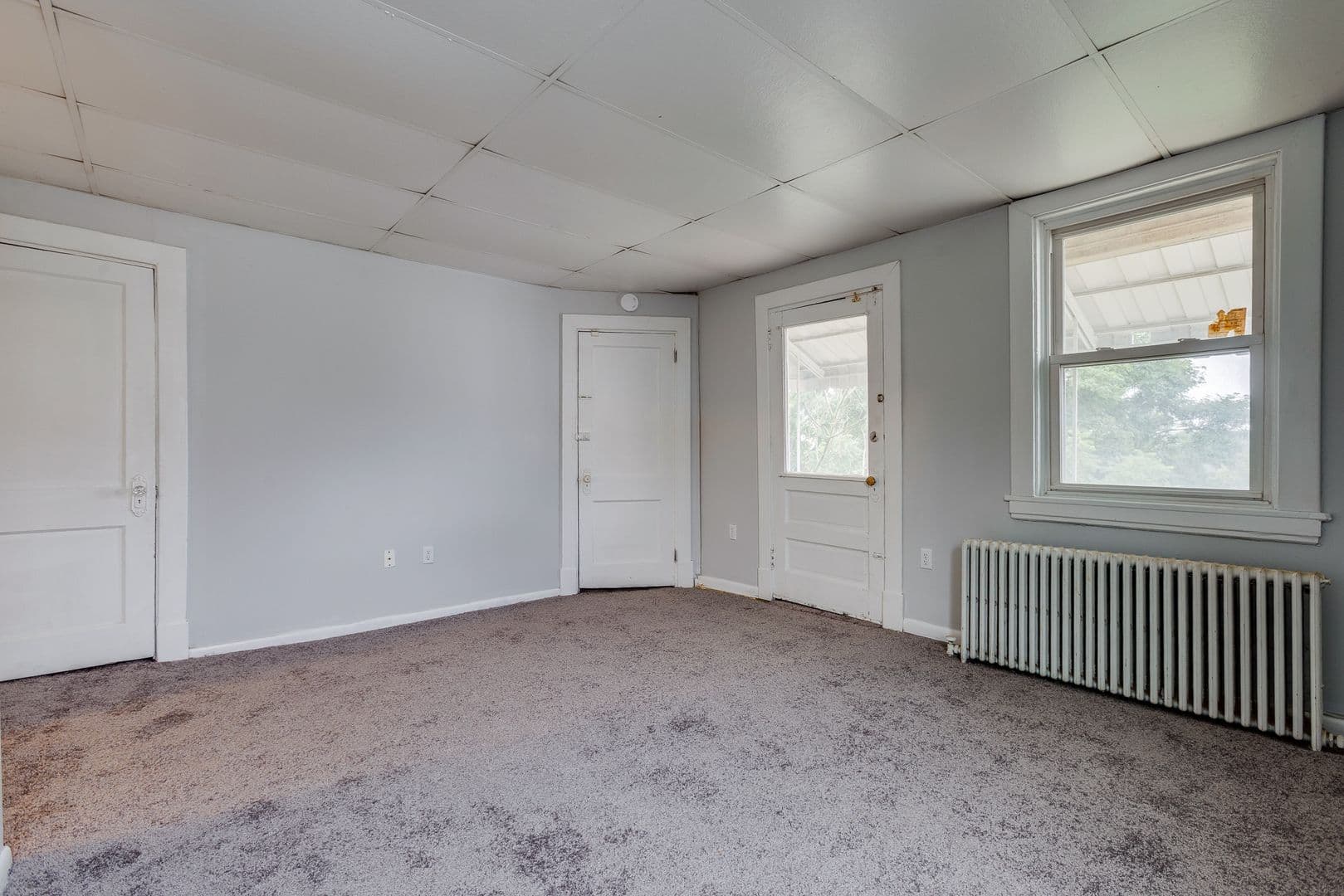 Pittsburgh Apartment: 2300 Arlington Ave