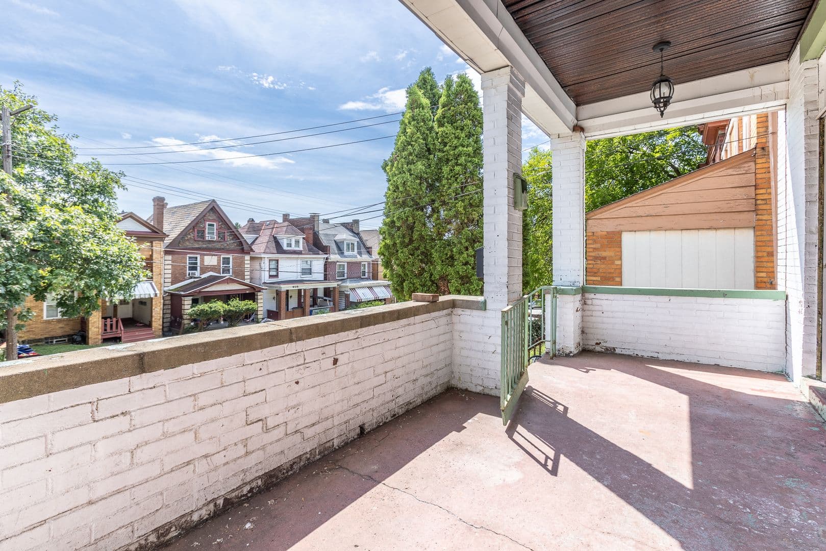 Pittsburgh House: 415 Edgemont St