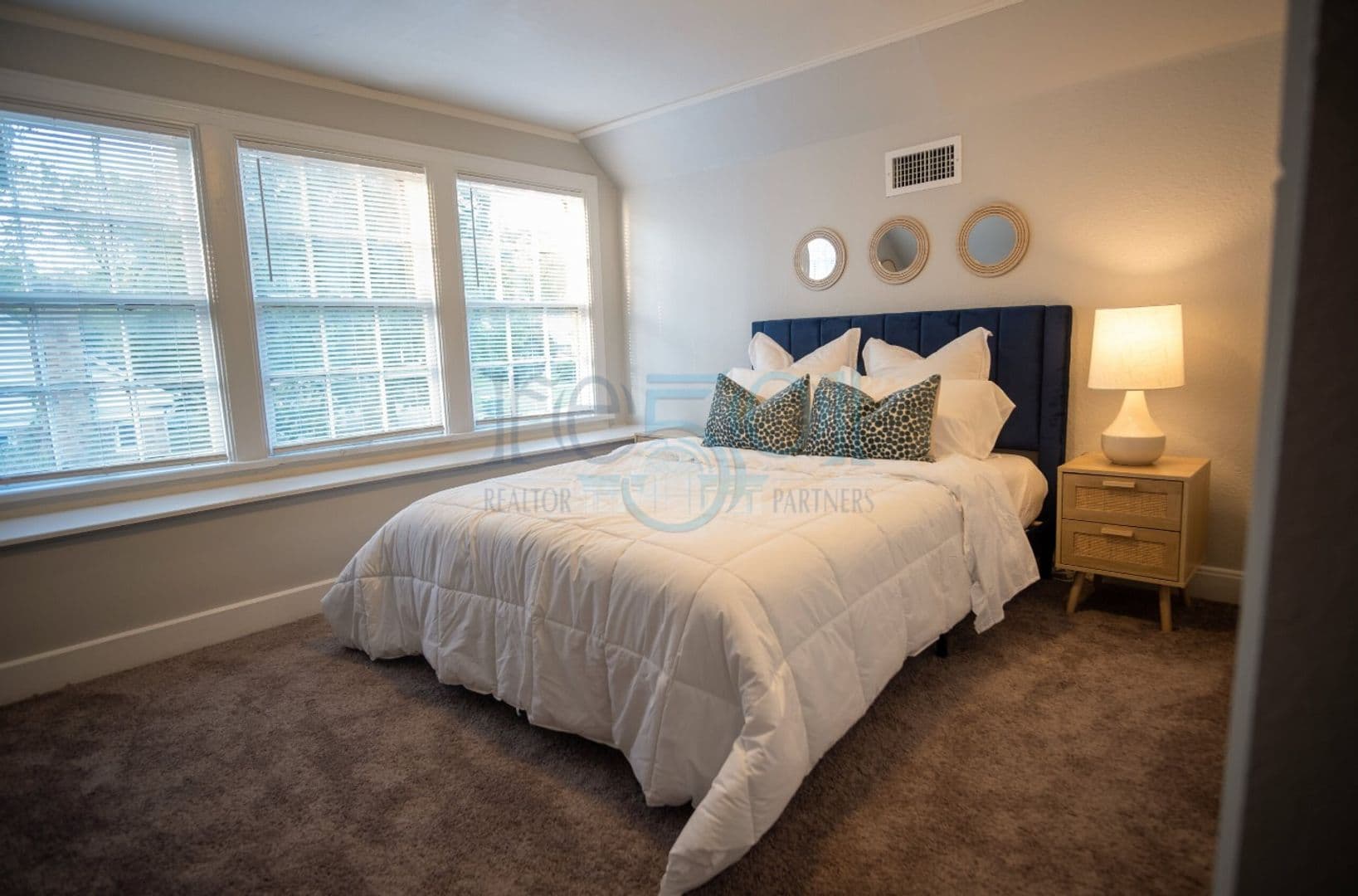 Little Rock Apartment: 300 S. Valentine - Unit 1