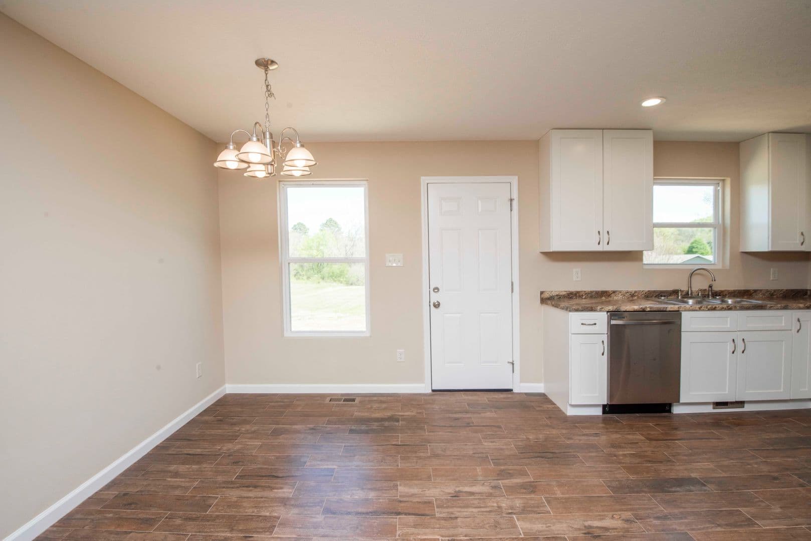 Knoxville House: 7206 Della Drive