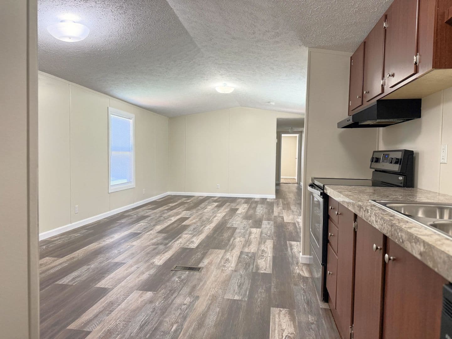 Louisville House: 3334 Clear Springs Way