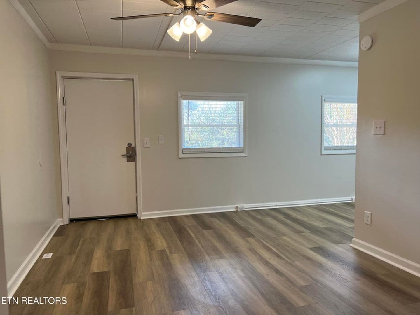 Knoxville House: 614 Agnes Ave.  Apt. #3