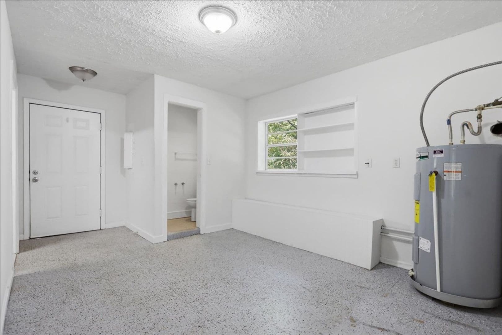 Maryville House: 753 Maple Grove St
