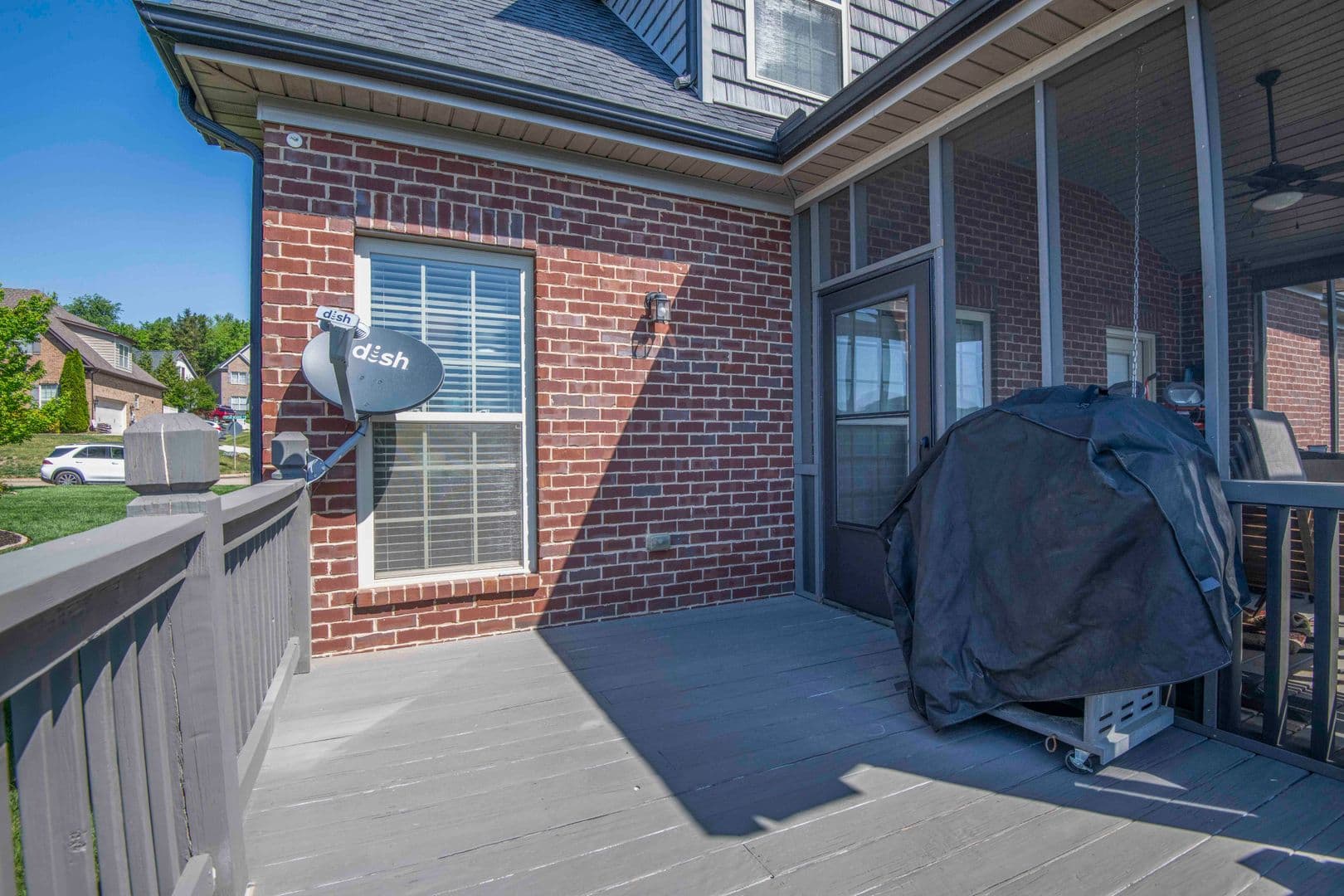 Knoxville House: 12032 Poplar Meadow Lane