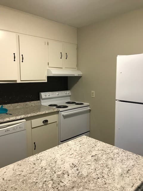 Alcoa Condo: 627 Garfield Street, Unit B