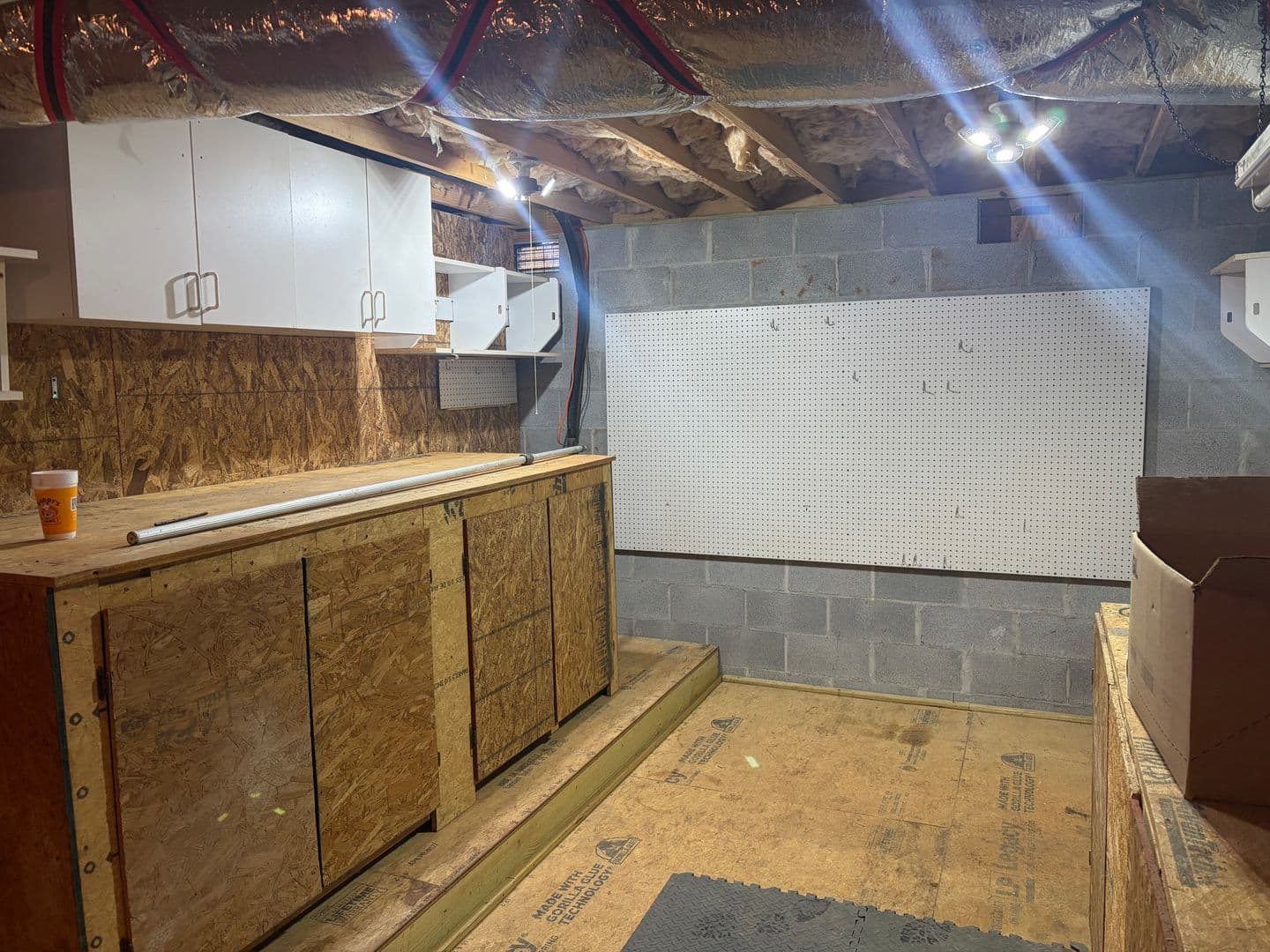 Knoxville House: 12032 Poplar Meadow Lane