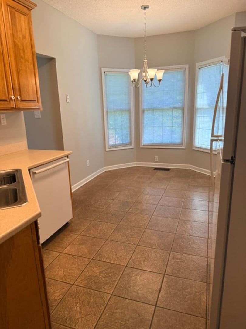 Maryville House: 4116 Legends Way