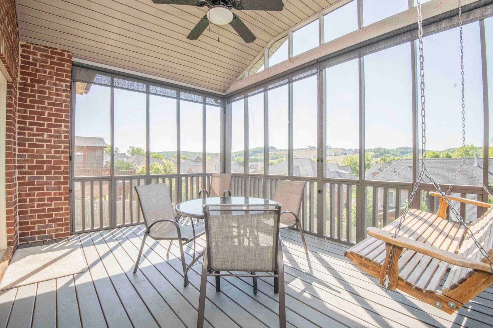 Knoxville House: 12032 Poplar Meadow Lane